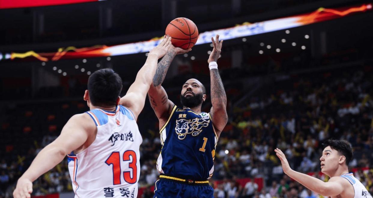 开云体育直播-关于CBA季后赛倒计时；印第安纳步行者加时末段外线爆发；细节引发关注；气氛紧张；控场能力受关注的信息